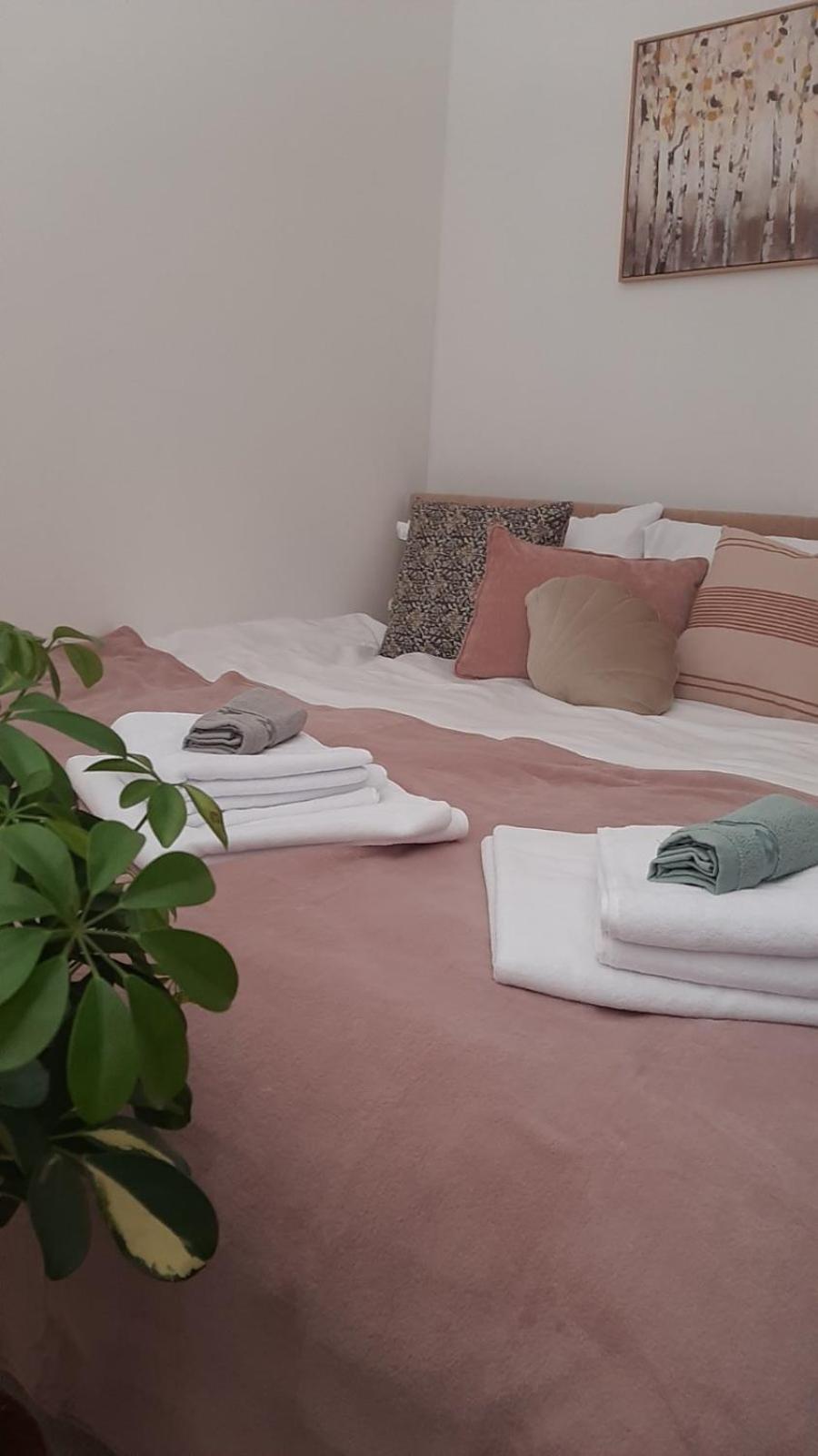 Old Town Oasis Apartment Sarajevo Bagian luar foto